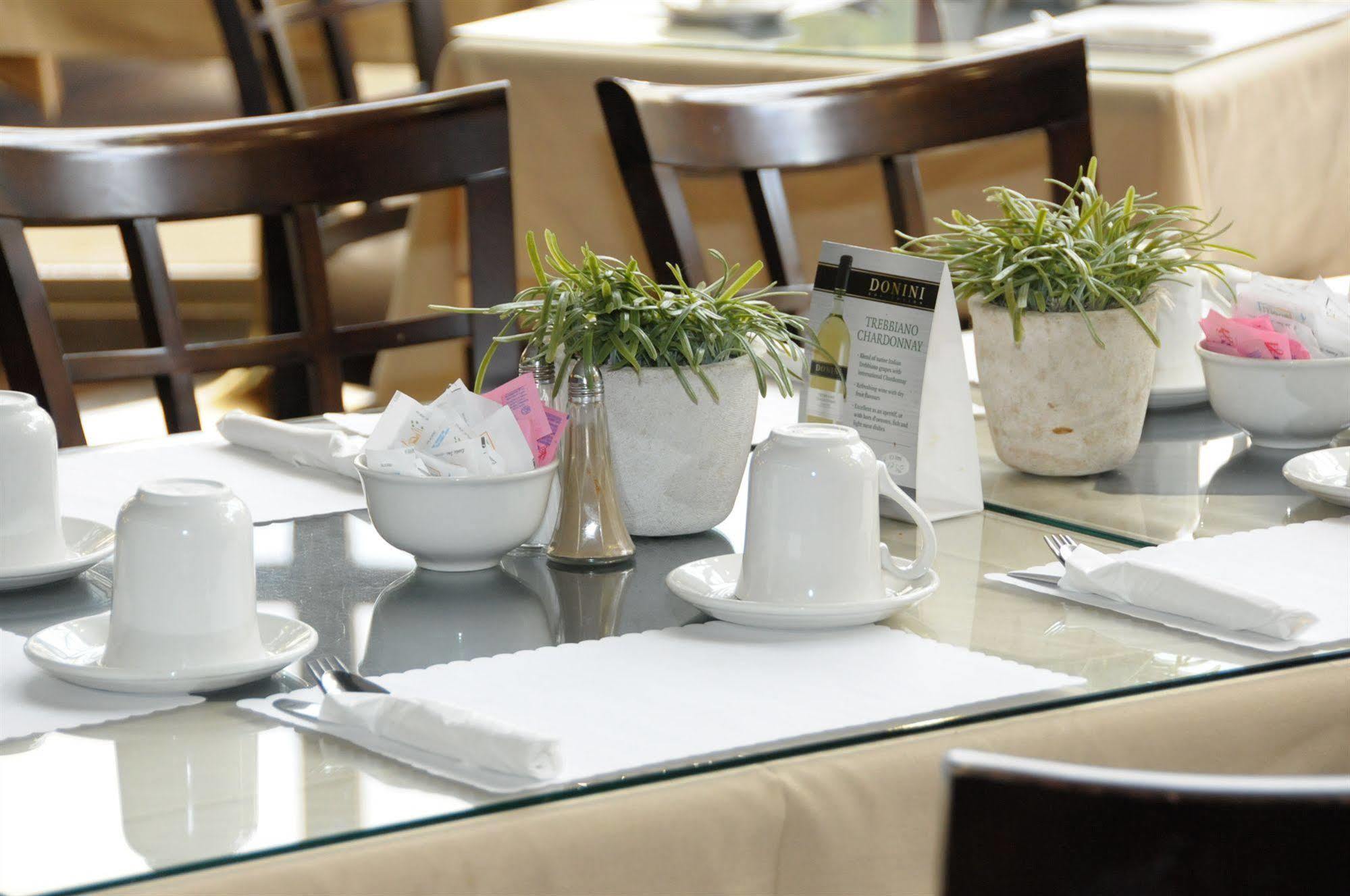 Admiral Inn ฮามิลตัน ภายนอก รูปภาพ